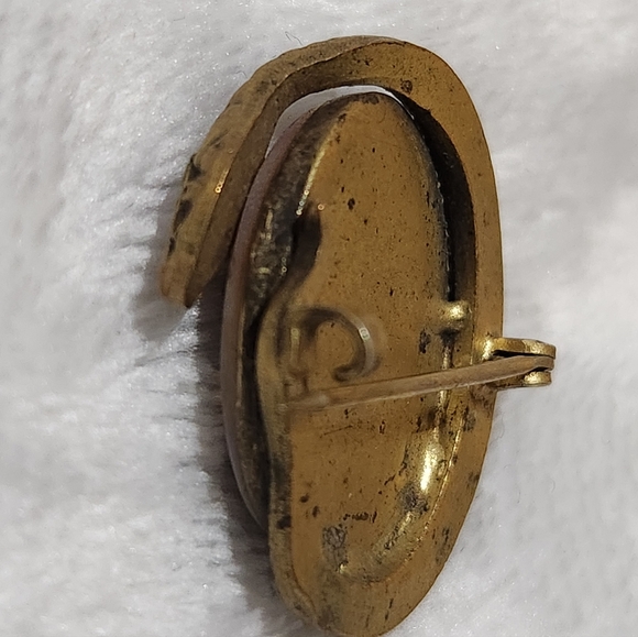 Vintage Shell Cameo Serpent Brooch Red Rhinestone Eye 1940s - Picture 7 of 14